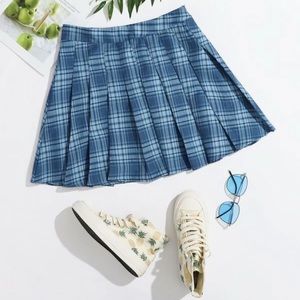 Plaid pleated miniskirt size S